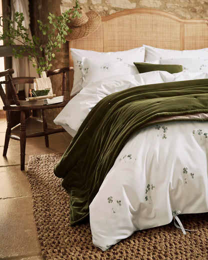 Clover Comforter